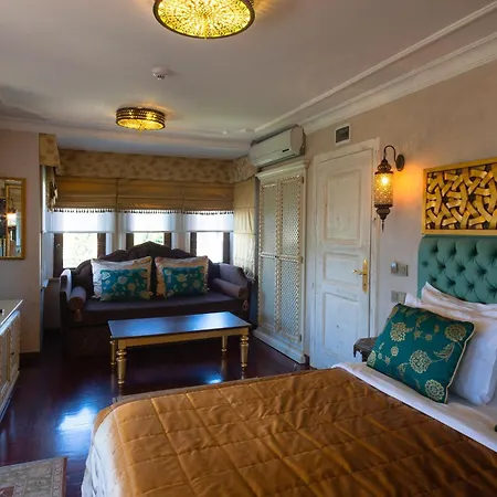 מלון Bosphorus Symbola 3*